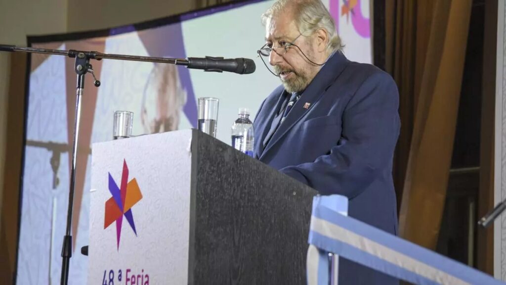 Vaccaro y un duro discurso que condenó el "hostigamiento a la cultura" por parte del Gobierno. /Foto prensa FDL 2024
